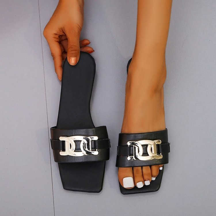 Square Head Lightweight Metal Chain Design Open Toe Slippers Eva Pvc Slipper Flat Woman Sandals Open Slippers
