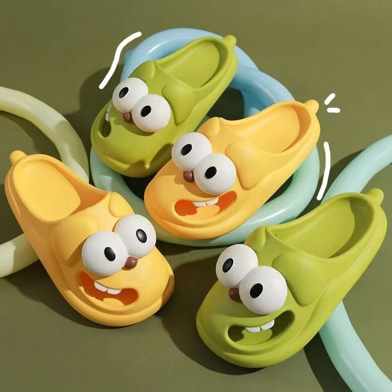 Big-eyed Dog Slippers Women Summer Cute Cartoon Slides Home Non-slip Beach PVC Shoes