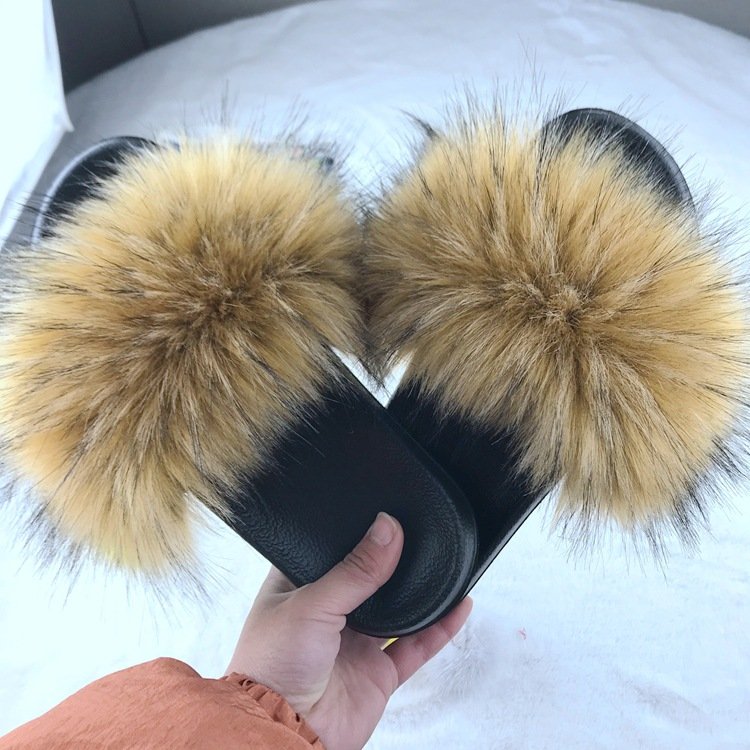 Greatslides Women Fashion Sandal Slides,Bridesmaid Slippers Fluffy,Flat Woman Sandals Custom Slippers Fur