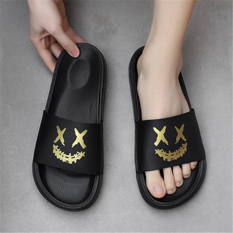 Fashion men slippers famous brand indoor outdoor soft platform soles men Slide Sandals eva slippers for men
