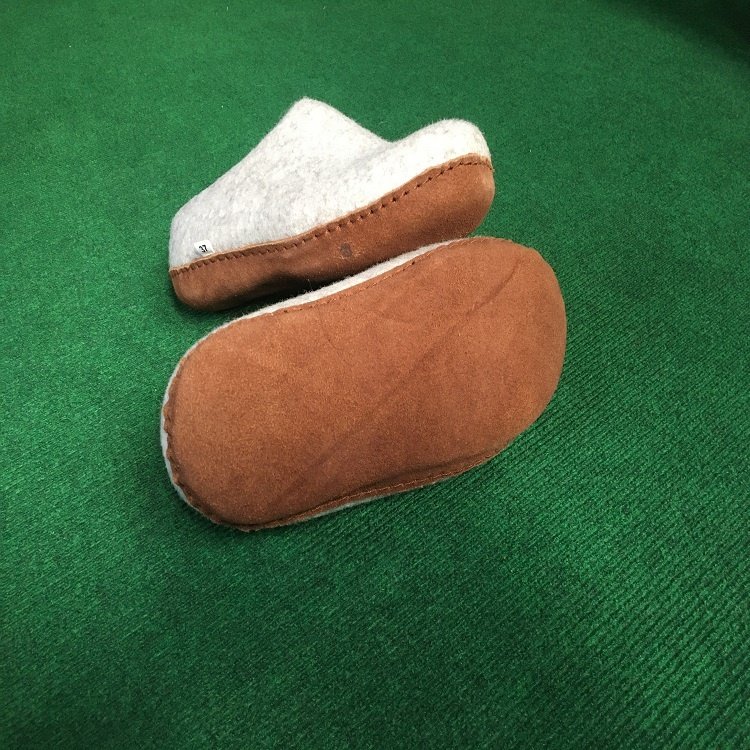 felt slipper