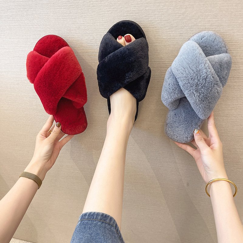 New Fashion Fur Cross Slipper fluffy flip flops Customized For Wedding Bride Warm Plush Indoor Custom Logo Slides House Slippers