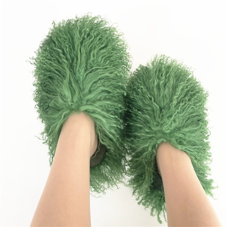 New design flat bottom fluffy fuzzy shoes long sheepskin slide women mongolian fur slipper