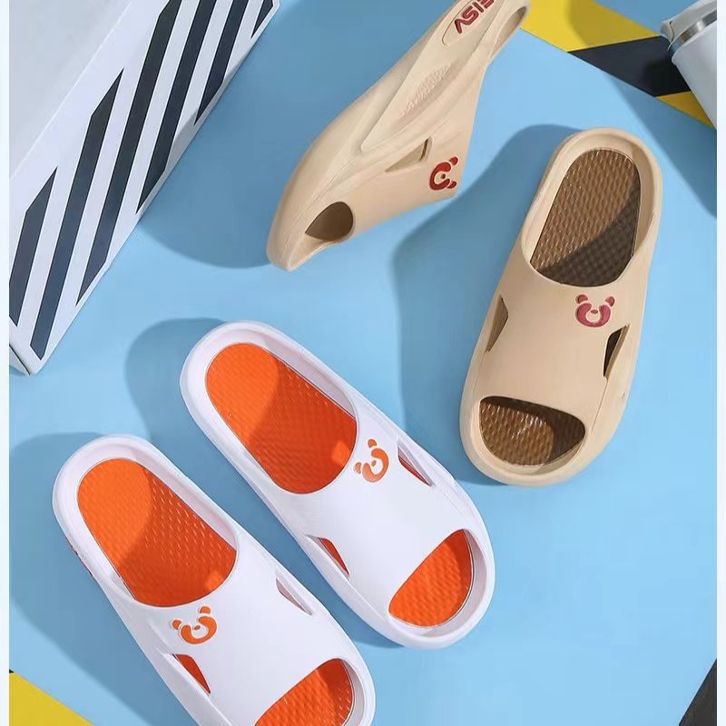 Wholesale men summer plush sandal EVA slip-on shoes teenager mans sporty shoes summer beach slides slippers
