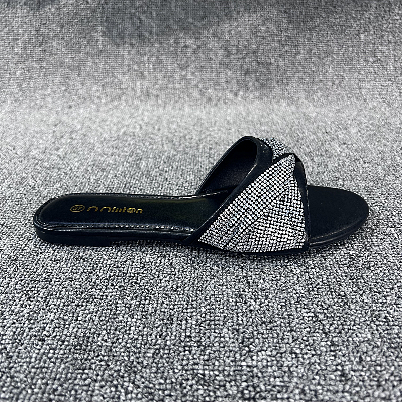 Customize Outdoor bling rhinestones slides slippers for Women luxury flat slides Ladies Women Flat Sandals