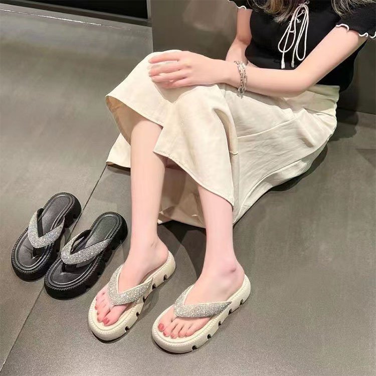 Fashionable High Quality platform flip flops summer casual fashion slippers glitter slippers flip-flops slippers