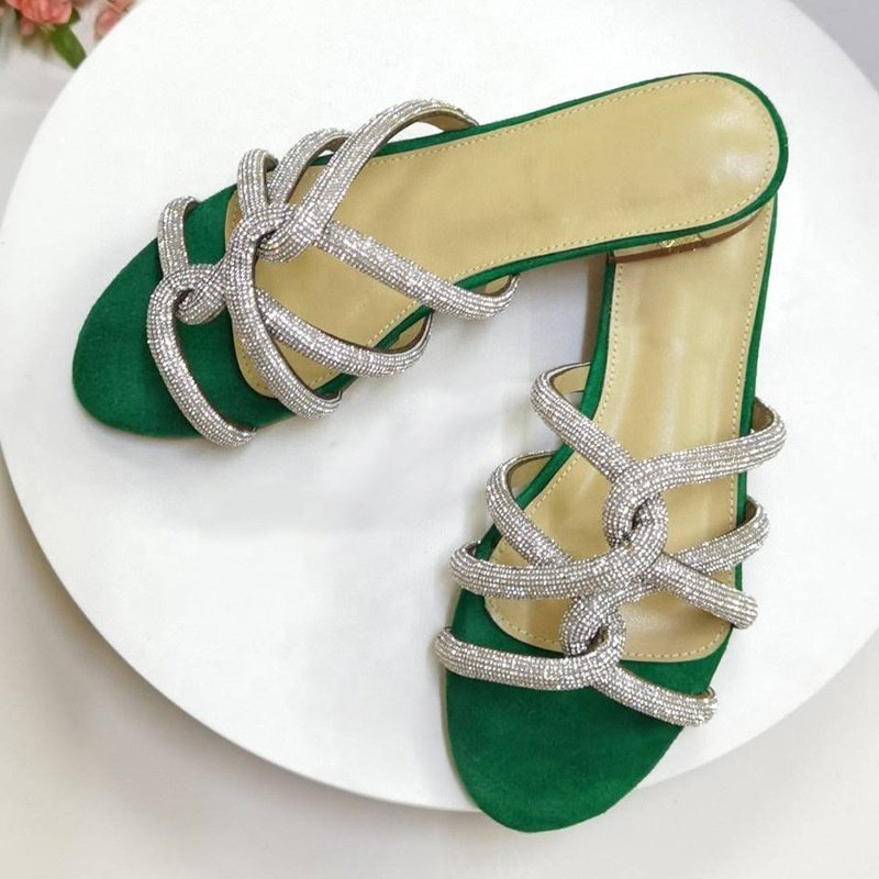 Summer Fashion New Designer Custom Made Flat Leather Rhinestone Decor Indoor Outdoor Leisure Slides Slippers for Women