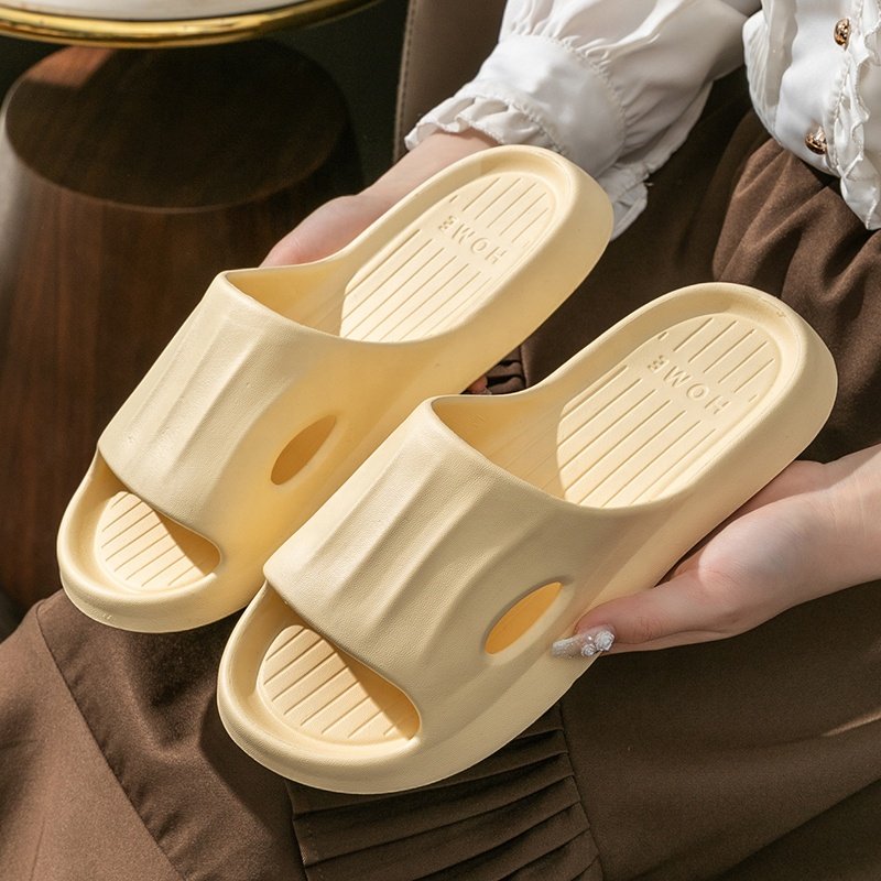 Factory Wholesale Indoor Non-Slip Shower Men's And Women's Soft Cloud Slippers Eva Lightweight Home Slippers For Guests