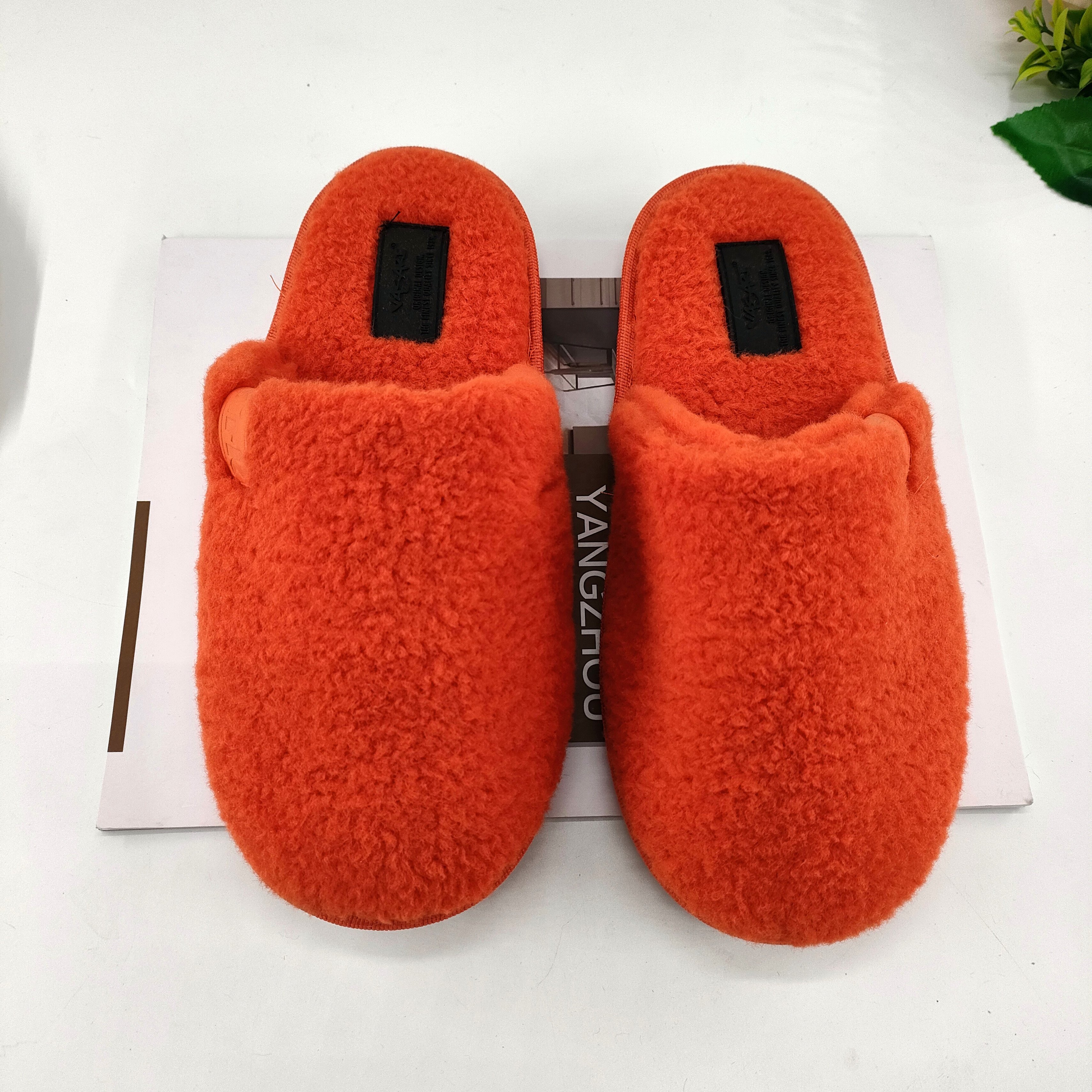Custom Slides Fluffy Room Slippers 2024 the best seller for man Home Plush Teddy Bear Ladies Slippers
