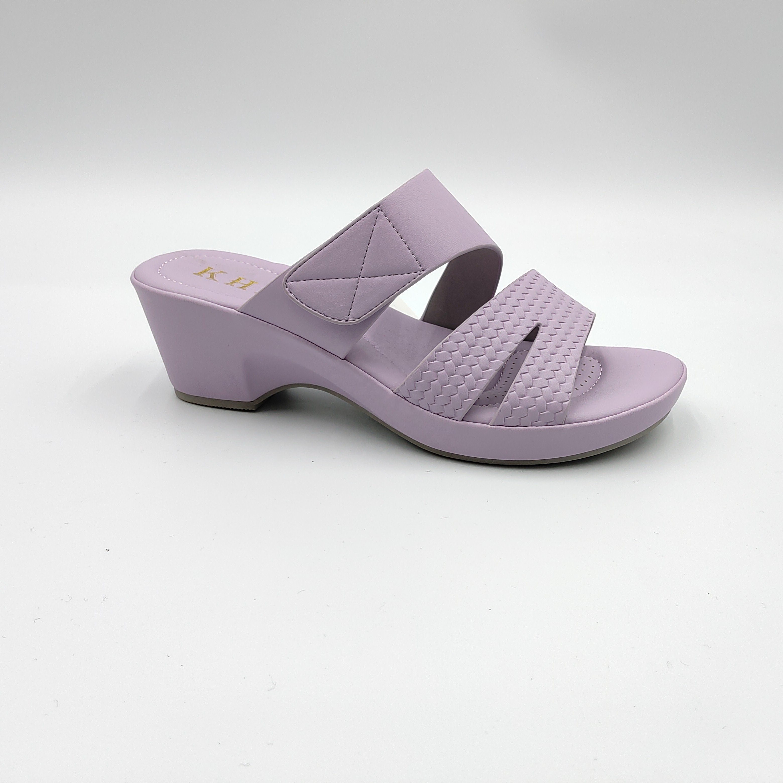 Comfortable PU Slides Slippers for Women Stylish and Versatile for Summer women and ladies slippers