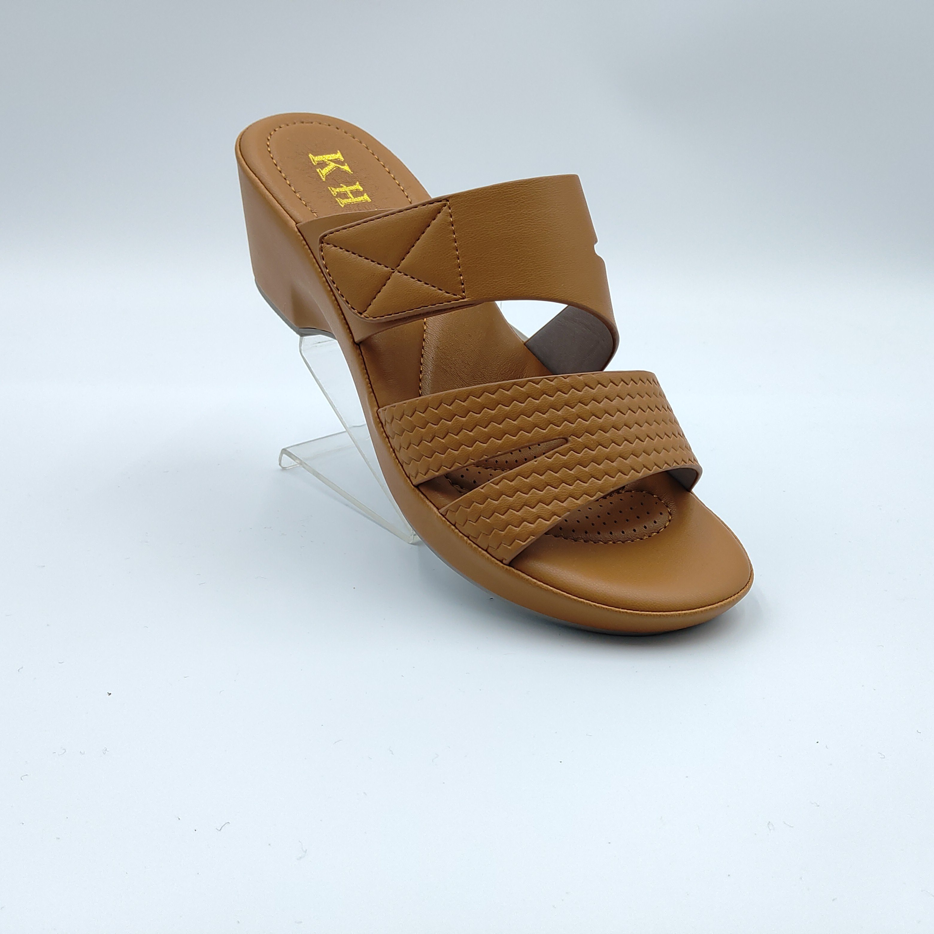 Comfortable PU Slides Slippers for Women Stylish and Versatile for Summer women and ladies slippers