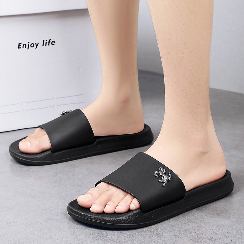 Fashion Trend Men Sandals Black Luxury Slippers For Summer Beach Shoes EVA Wholesale SLides Slippers