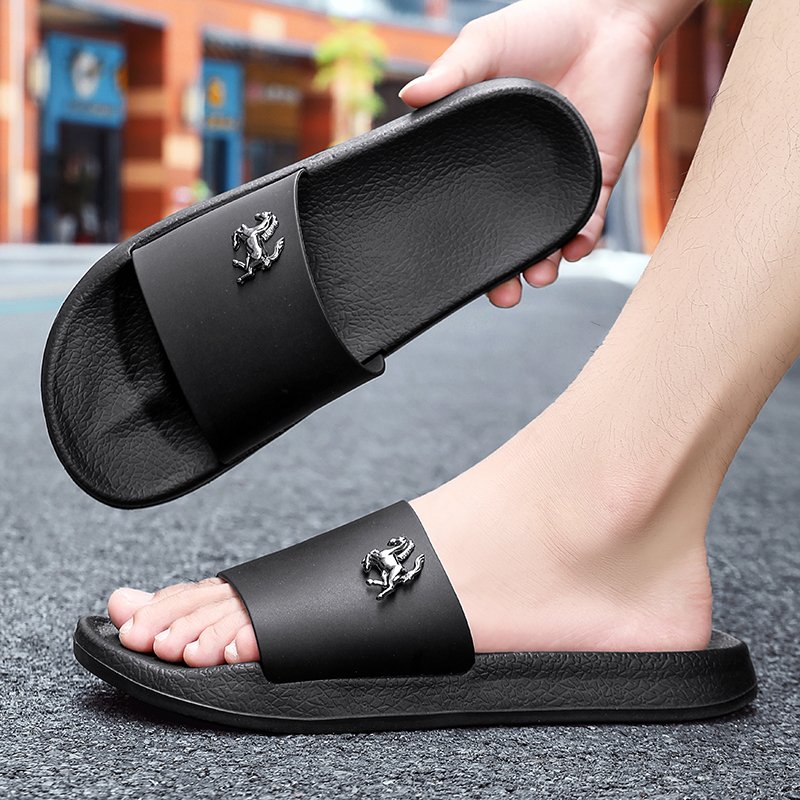 Fashion Trend Men Sandals Black Luxury Slippers For Summer Beach Shoes EVA Wholesale SLides Slippers