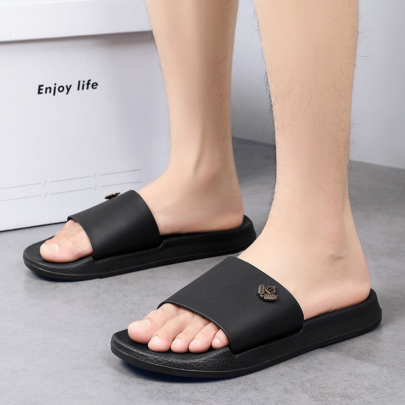 Fashion Trend Men Sandals Black Luxury Slippers For Summer Beach Shoes EVA Wholesale SLides Slippers