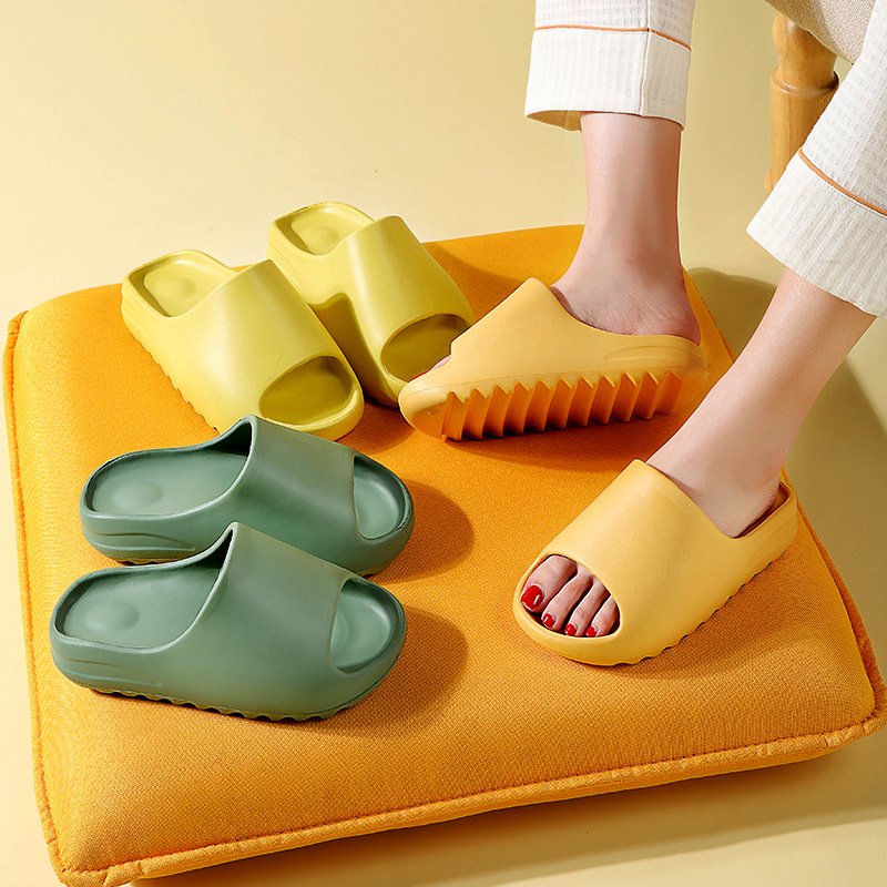 women soft beach flip-flops for shower couple house use bathing quick drying lightweight home slides slippers for female