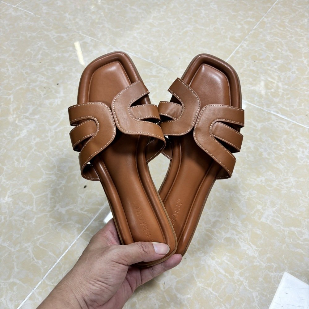 Ladies Sandals Casual Slides Slippers Fashion Designer Sandals Popular Pu Leather Beach Flat Sandals For Women And Ladies