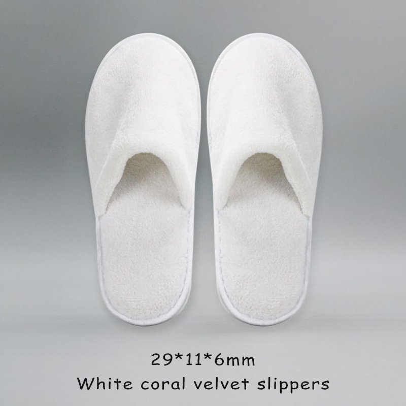 Wholesale Low Moq Custom Logo Guest Comfortable White Spa Bathroom Soft Slides Slippers For Unisex Disposable Hotel Slippers