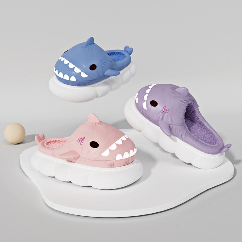 Winter warm Adult chinelos masculinos pantuflas de peluches EVA Fluffy Cozy home slippers Animal Cute Cloud Shark slides slipper