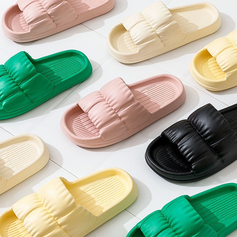 2024 New Summer EVA Hotel Slippers Leisure Slides Sandals Thick Sole Anti Slip Shoes Outdoor Beach Shoes Casual Clogs Wholesale