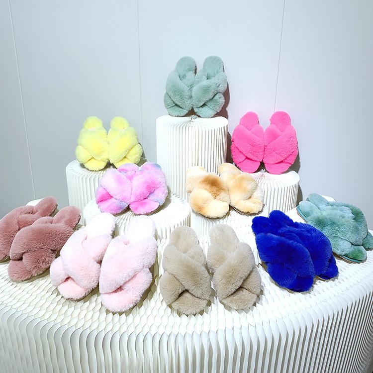 Custom Women's Fuzzy Memory Foam Cross Band Cozy Plush Home Fluffy Furry Open Toe Faux Fur Sheepskin Slides Slippers