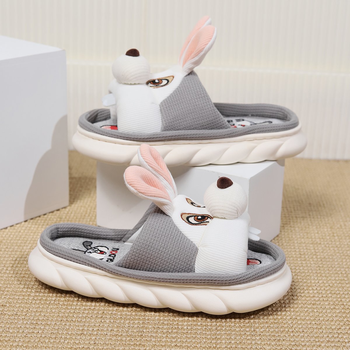 Custom Rabbit sprints Open Toed Thick Sole Soft Slides Slippers Animal Prints Cotton Fabric and Linen Soft Slippers