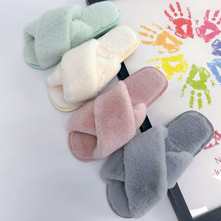 Factory Price Women's Warm Cozy Open Toe Fuzzy Indoor House Winter Fur Home Soft Plush Fluffy Faux Fur Slides Slippers