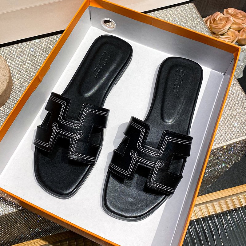 High Quality Female Summer Beach Slippers Women Fashion Wear Outdoor Flat Sandals High-end Ladies Slides Slippers