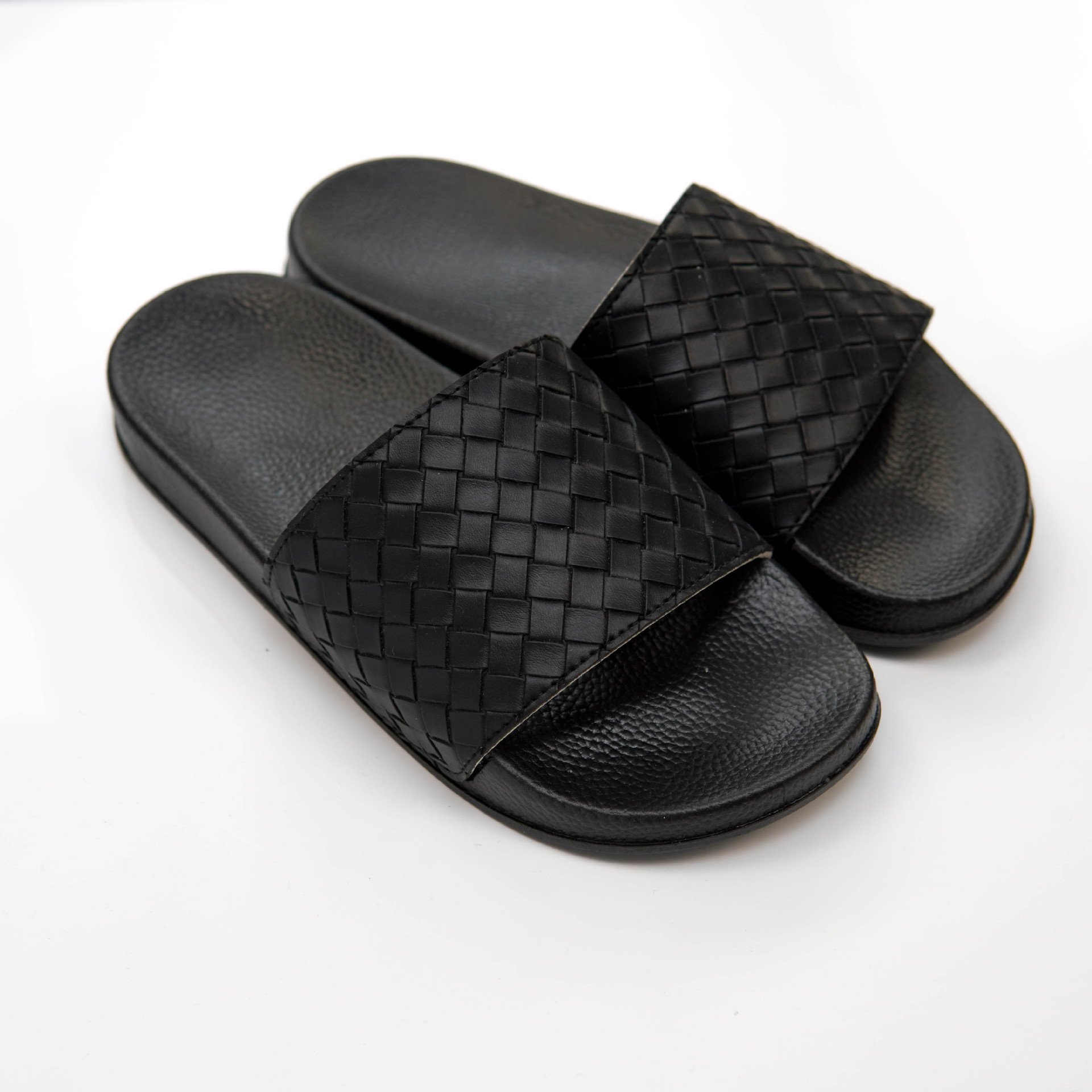 Designer Luxury D Famous Brands Round Slides Slippers For Women Pvc Outsole Home Slippers Ladies Sandals Men Flip Flops