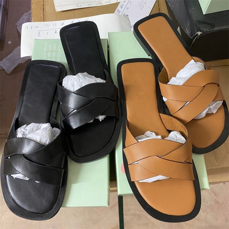 Women's best-selling summer slippers, high-quality casual women's comfortable leather anti-skid slippers