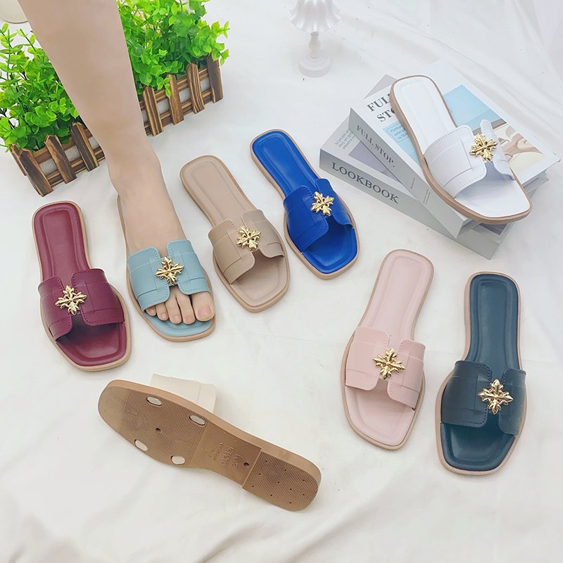 Wholesale ladies simple slippers soft ladies slide slippers outdoor plastic pcu ladies slippers