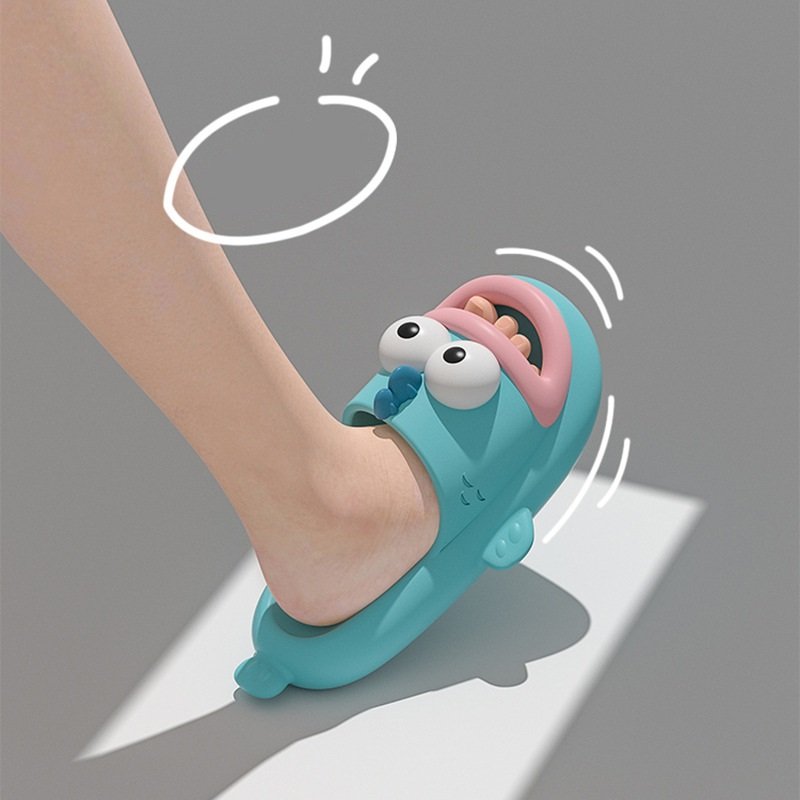 Thick Platform Slippers Summer Beach Eva Soft Sole cartoon Slide Ladies Anti-slip cloud Slippers
