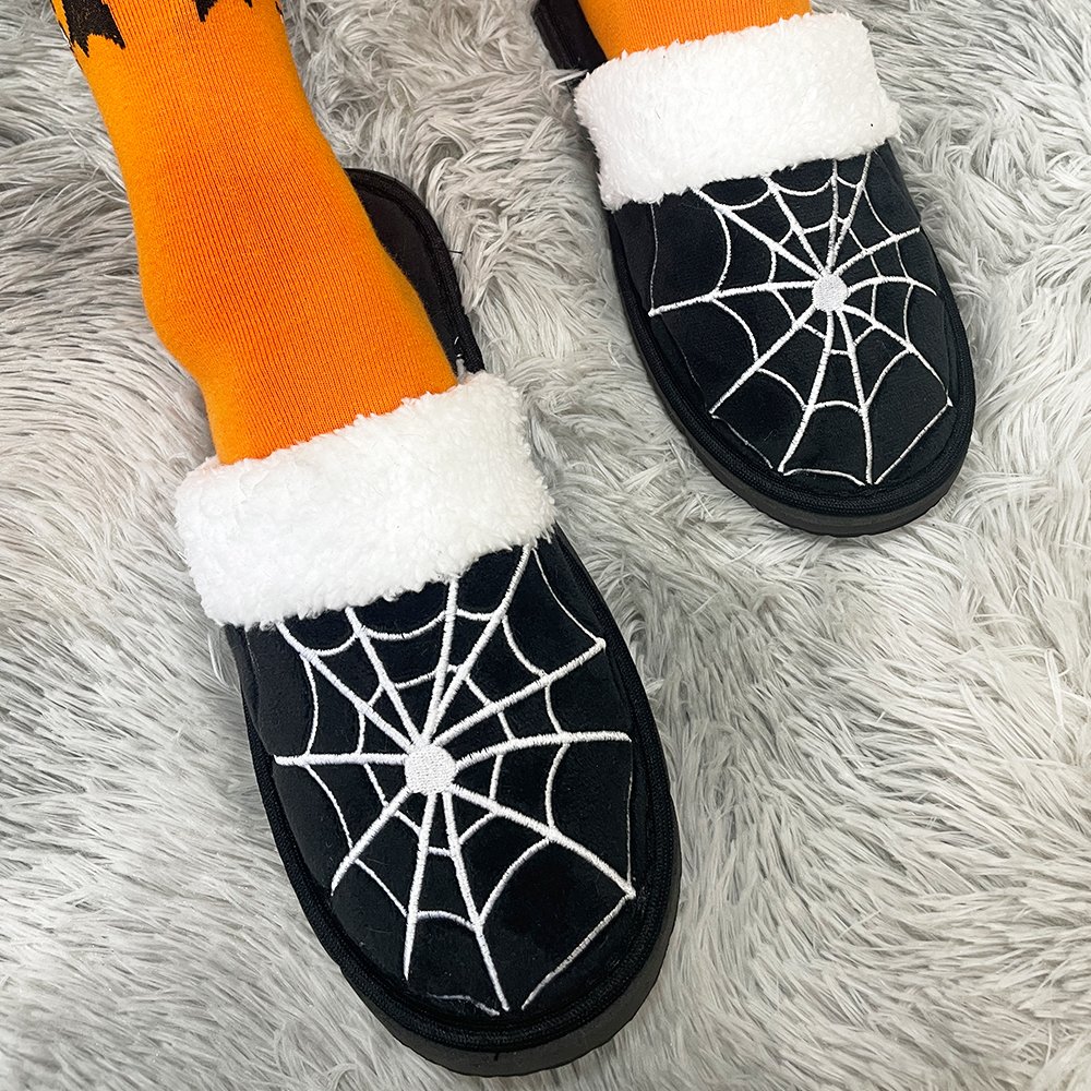 New Arrival Animal Plush Slippers Halloween Spiderweb Slippers with Furry Halloween Accessories for Halloween Costumes