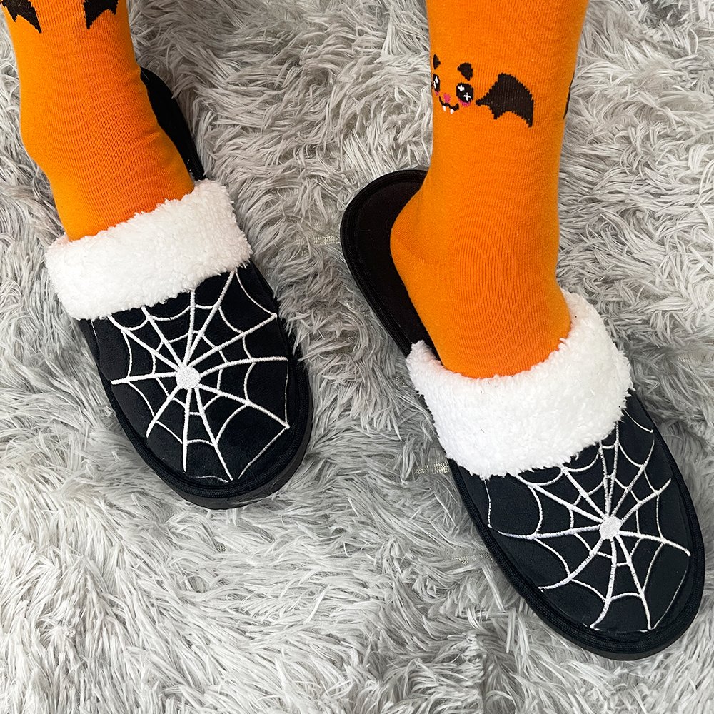 New Arrival Animal Plush Slippers Halloween Spiderweb Slippers with Furry Halloween Accessories for Halloween Costumes