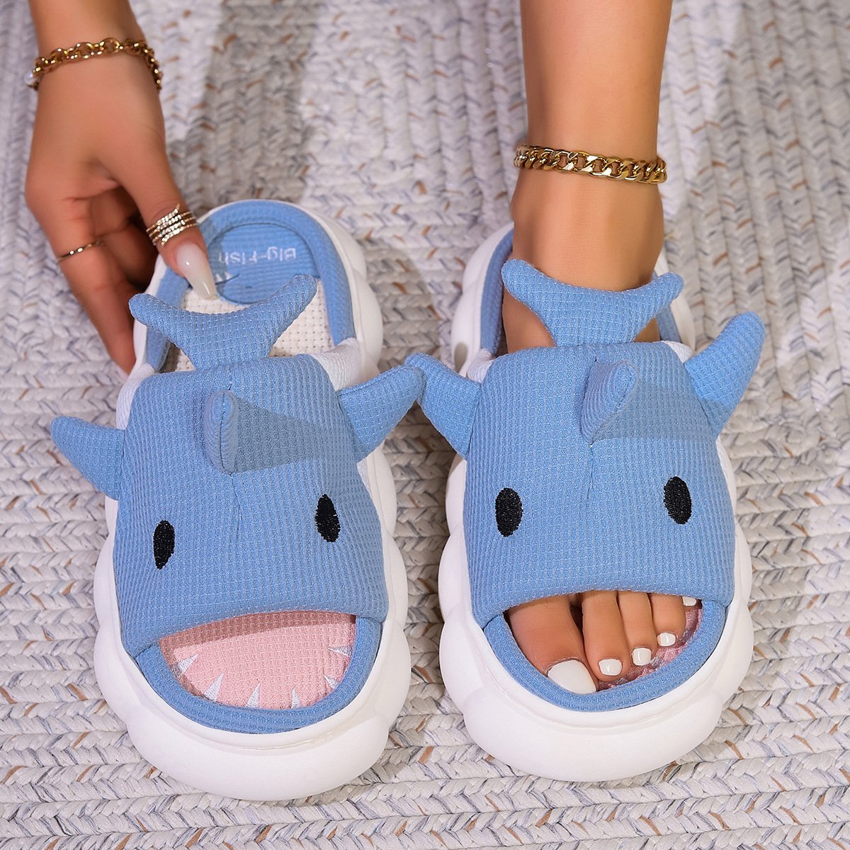 Four season house cute cartoon animal linen women girl shark slippers