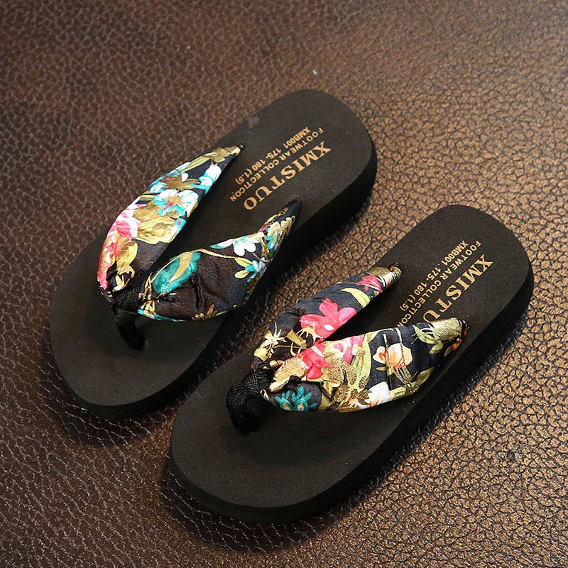 Wholesale Vacation Beach Children's Flip-Flops Slippers Kids Flip Flop Slippers Custom Kids Shoes For Kids Girl 1 To 5 Years Old