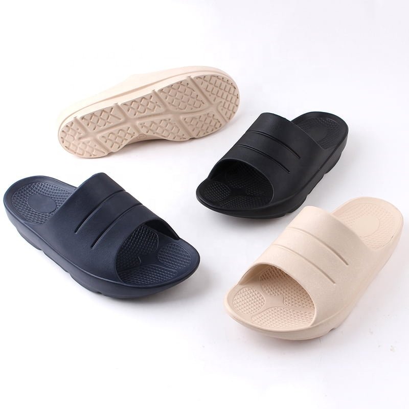 Custom Men Fashion Thick Bottom Men's Slippers Bathroom Indoor Outdoor Slides Custom Men Slides House Slippers Slides Slippers
