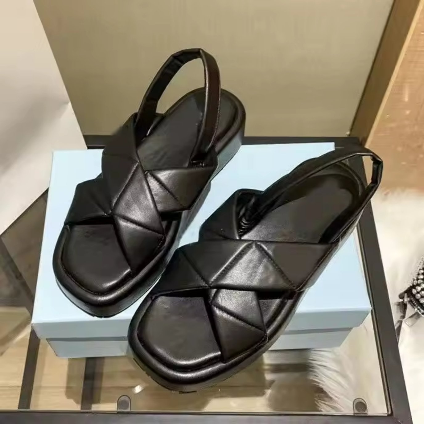 2024 Trendy PRADE Hot Sale Lady Thick Sole Wedges Leather Luxury Designer Women Famous Brands Summer Slides Sandals Shoes