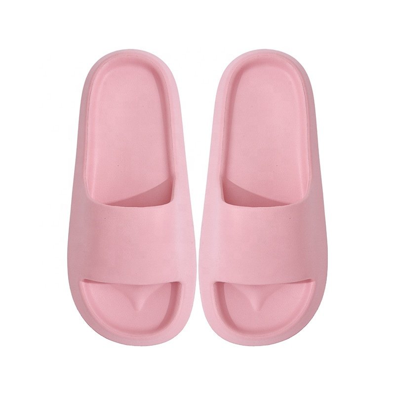New Arrival High Quality Customized logo Light Eva Foaming Unisex Size Custom Oem Logo Sandals Pillow Cloud lady Slides Slippers