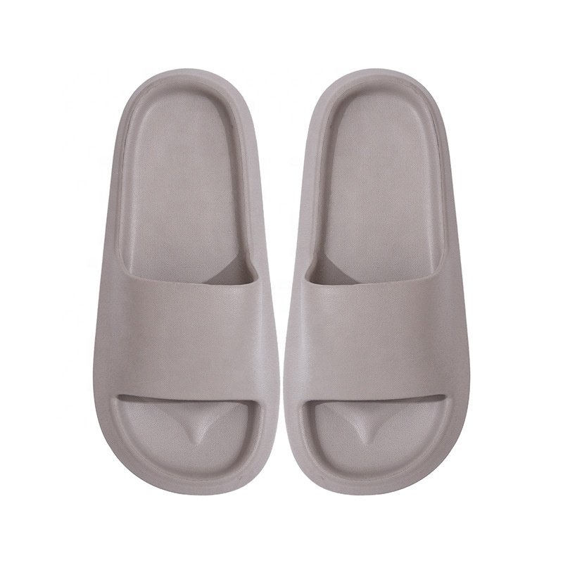New Arrival High Quality Customized logo Light Eva Foaming Unisex Size Custom Oem Logo Sandals Pillow Cloud lady Slides Slippers