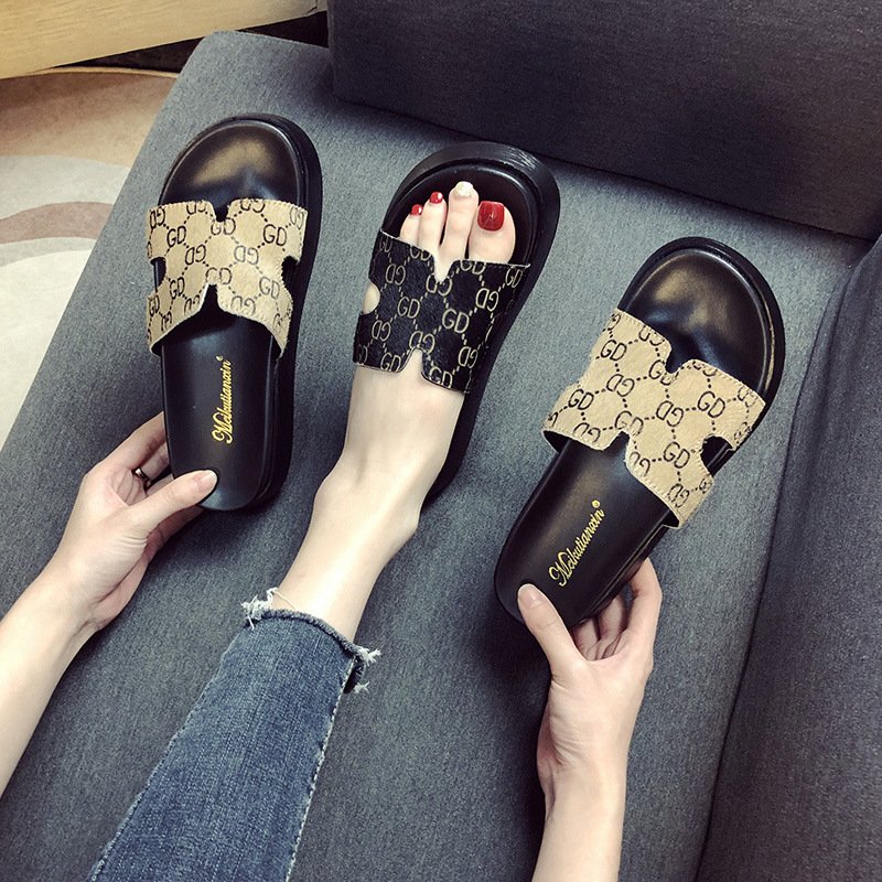 35-44 Big Size Designer Shoes Sandals Thick Cake With Increased Base Women's Slides Thick Soled Beach Lady's Slides Slippers