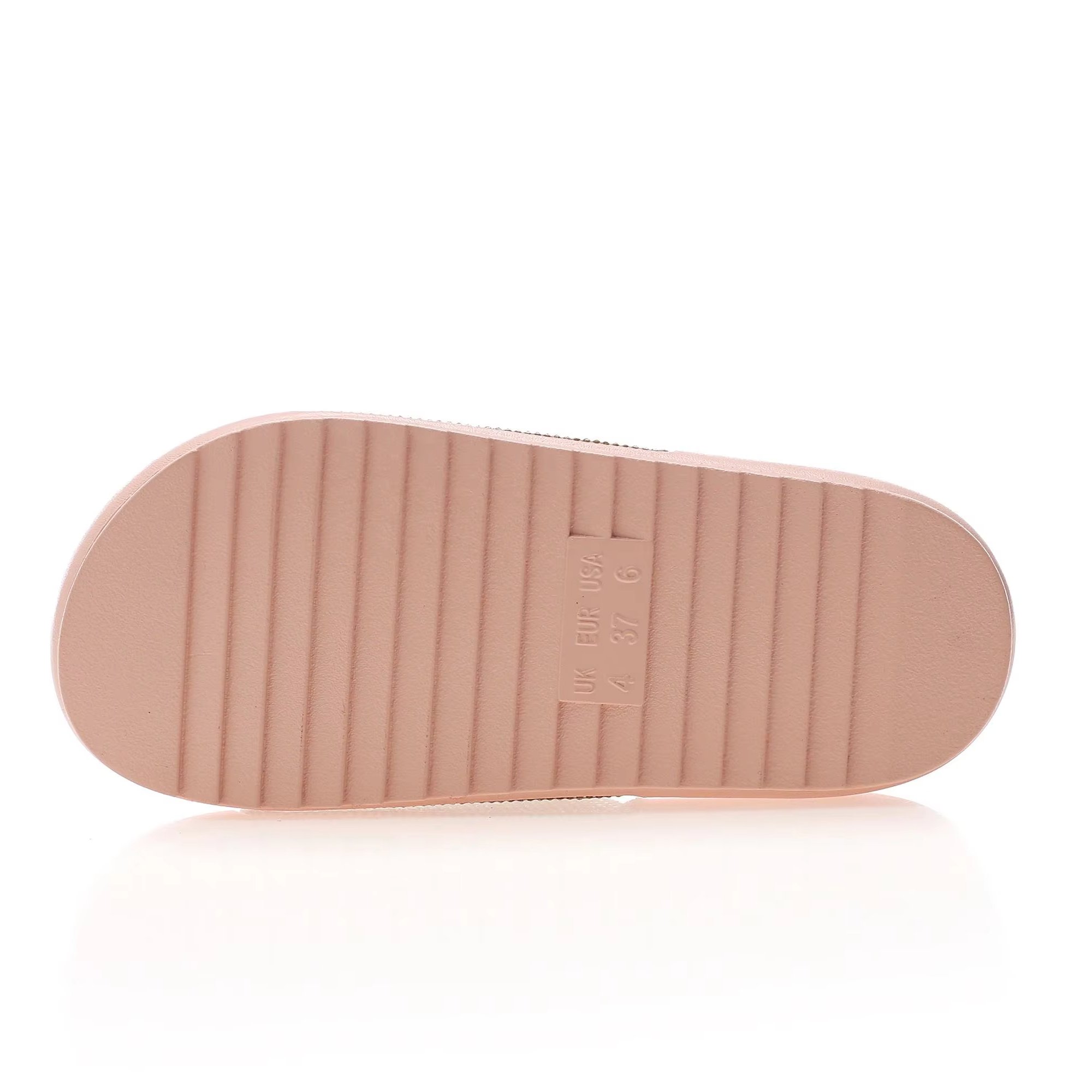 Customize Outdoor bling Decoration Flat Women Sandals outdoor Slides Slippers For Ladies Women Flat Sandals