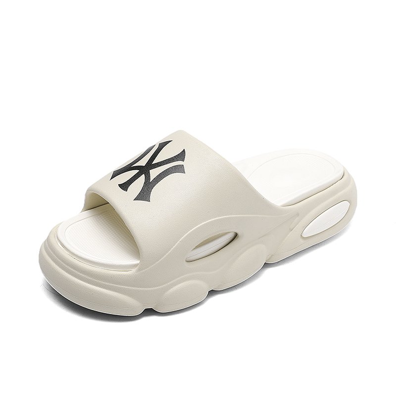 Fashion Trend Men's Thick Sole Personalized Slippers Home Beach Couples Sandals Anti Slip Durable Outdoor Slides Slippers