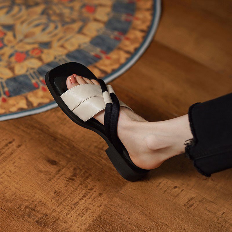 Xinzirain Custom Summer Ladies Leather Slide Slippers Logo Square Toe Soft Women Outdoor Flat Sandals