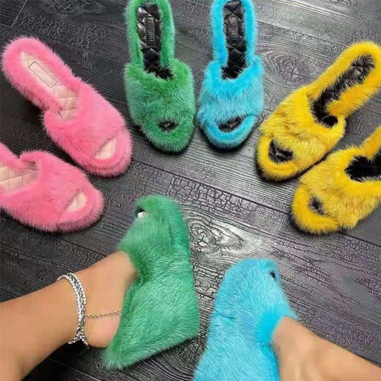 Custom Fuzzy Wedge Heel Women Pink Furry Sandals Faux Fashion Fur Slides Slippers For Women