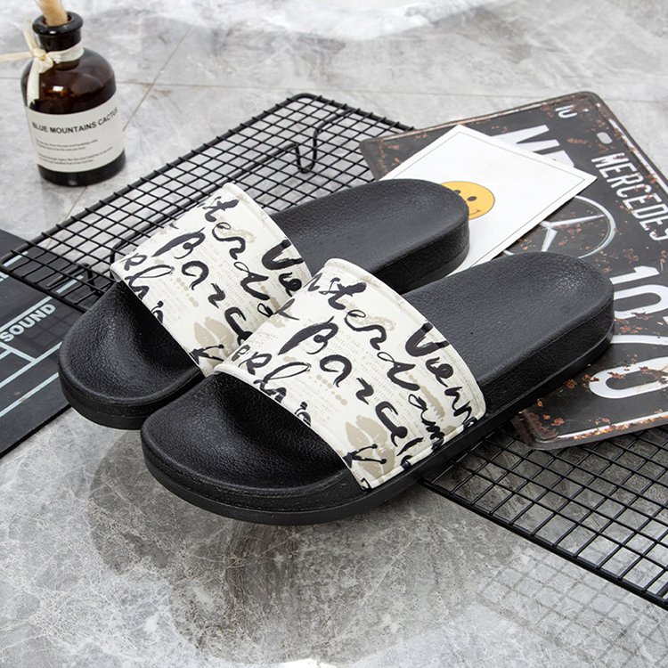 2024 New Design Fashion Trend Ladies Slippers PVC Slides Slippers Customizable Slippers For Ladies