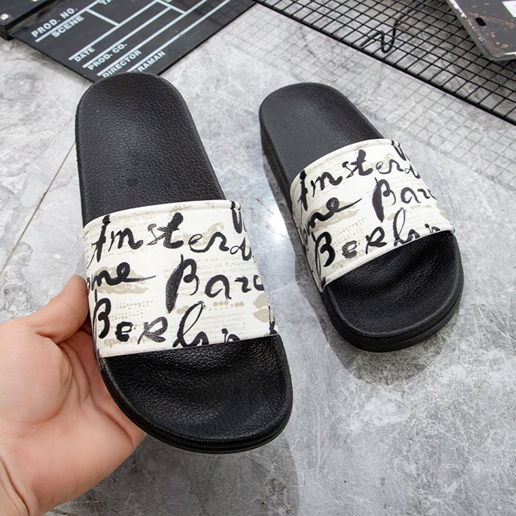 2024 New Design Fashion Trend Ladies Slippers PVC Slides Slippers Customizable Slippers For Ladies