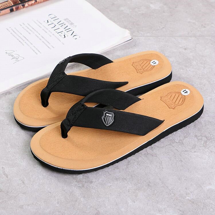 0.96 Dollar Model SCY003 Size 40-45 Shower Sandals Outdoor Men's Summer PVC Cloud Flip Flop Slides Bathroom Slippers For Men