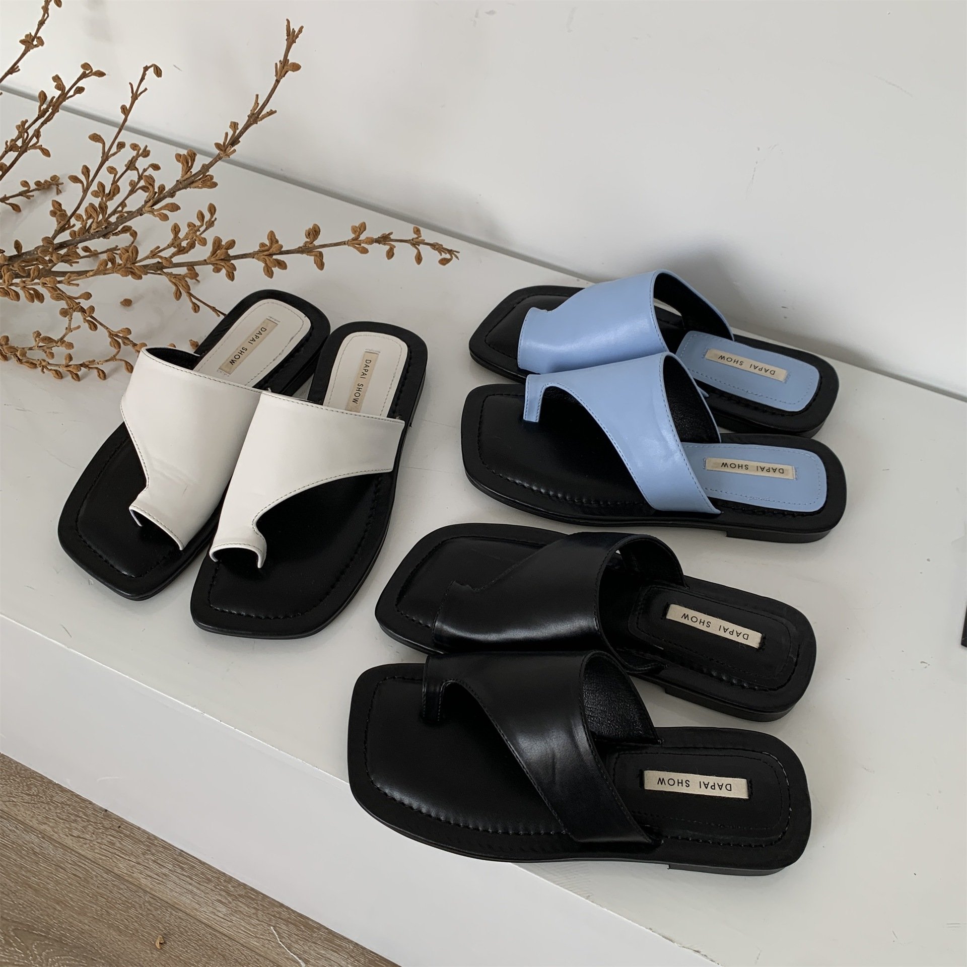 Summer New Comfortable Soft Soled Slippers Casual Women's Shoes Outside Wear Flat Lazy Peep-toe Roman Beach PVC PU Cotton