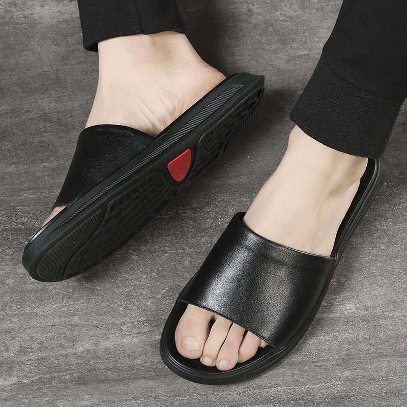 2023 New Leather Home Slippers Men's Summer Casual Non-Slip Leather Men's Fashionable Walking Cowhide Sandals