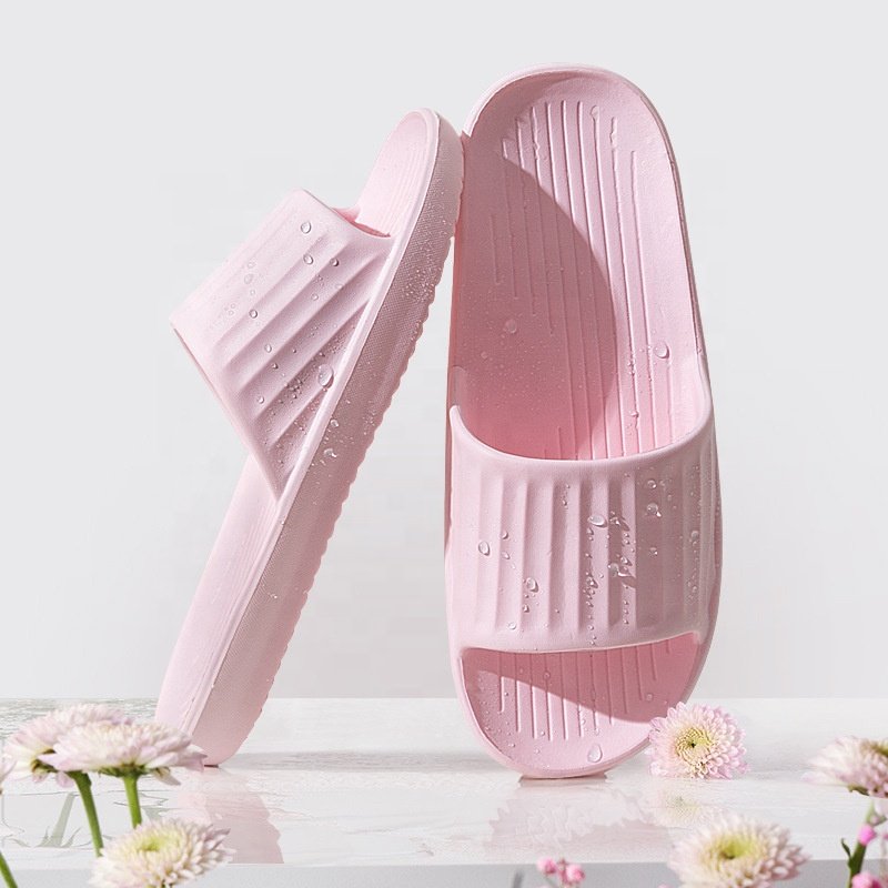 2023 High Quality Women Sandals Slippers Footwear Fashion Trend Unisex Black White Soft Platform Slippers Slides